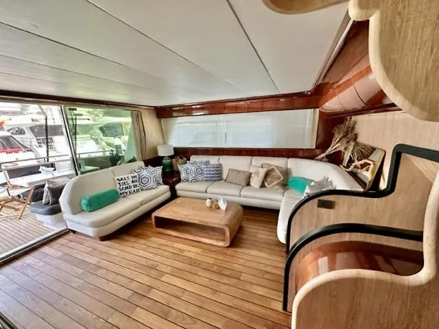 Motoryacht 21 Avec Equipage Hotel Barcelona 0*,  Spain