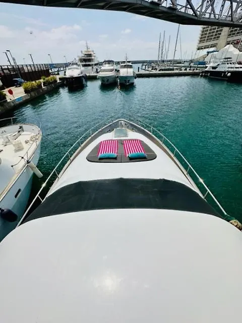 Botel Motoryacht 21 Avec Equipage Hotel Barcelona