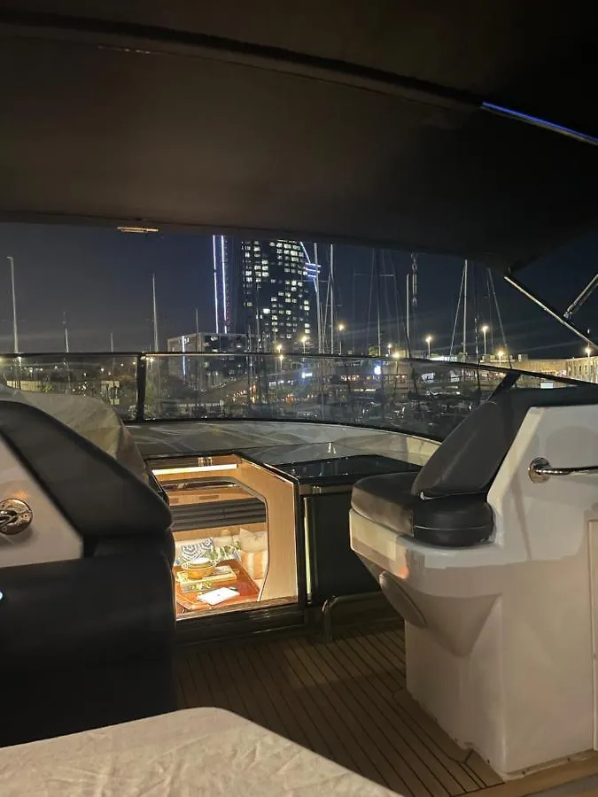 Motoryacht 21 Avec Equipage Hotel Barcelona Botel