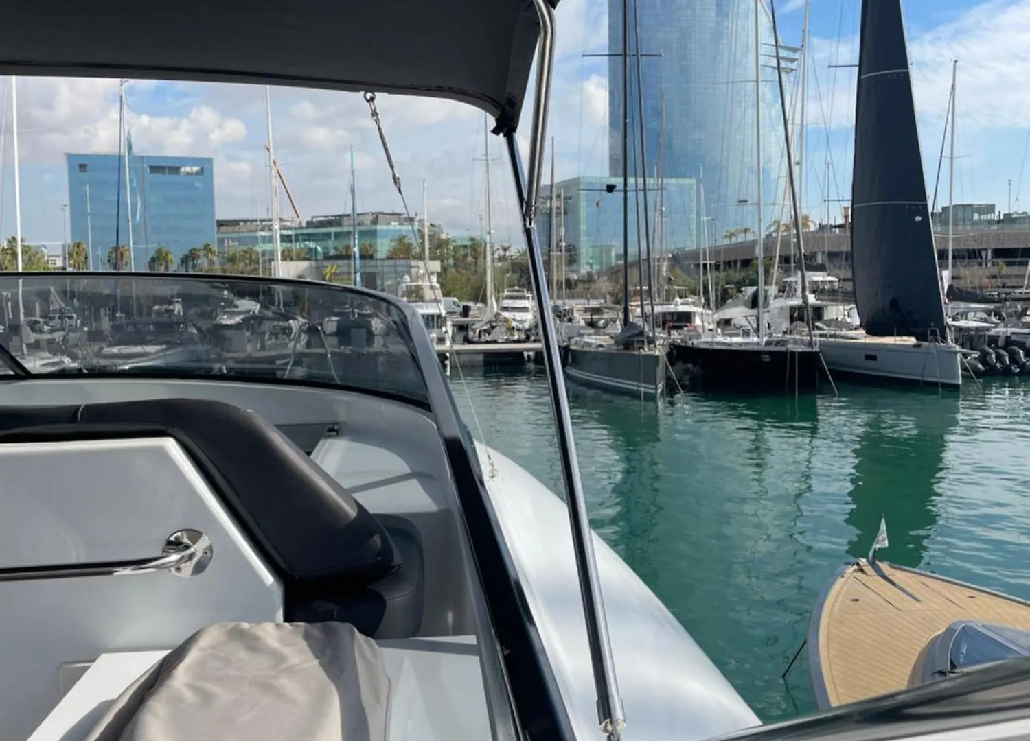 Motoryacht 21 Avec Equipage Hotel Barcelona Spain